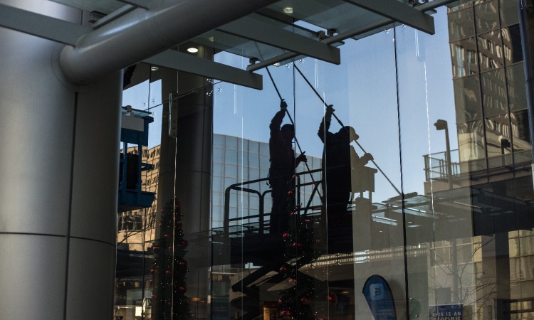 orange county essential window cleaning 
